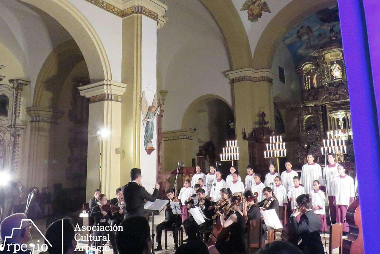 Concierto Coral Sinf&oacute;nico Arpegio Per&uacute;